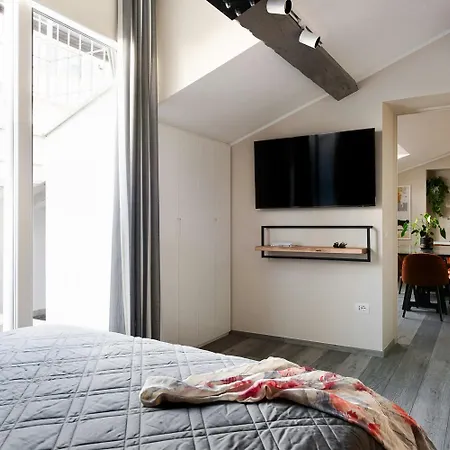 Appartement Readhostprofile! Luxury Penthouse Near Duomo