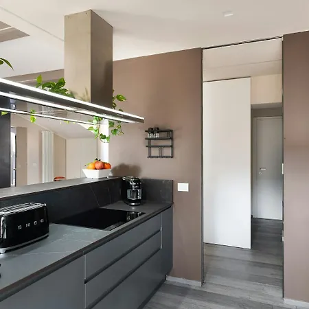 Appartement Readhostprofile! Luxury Penthouse Near Duomo Milan